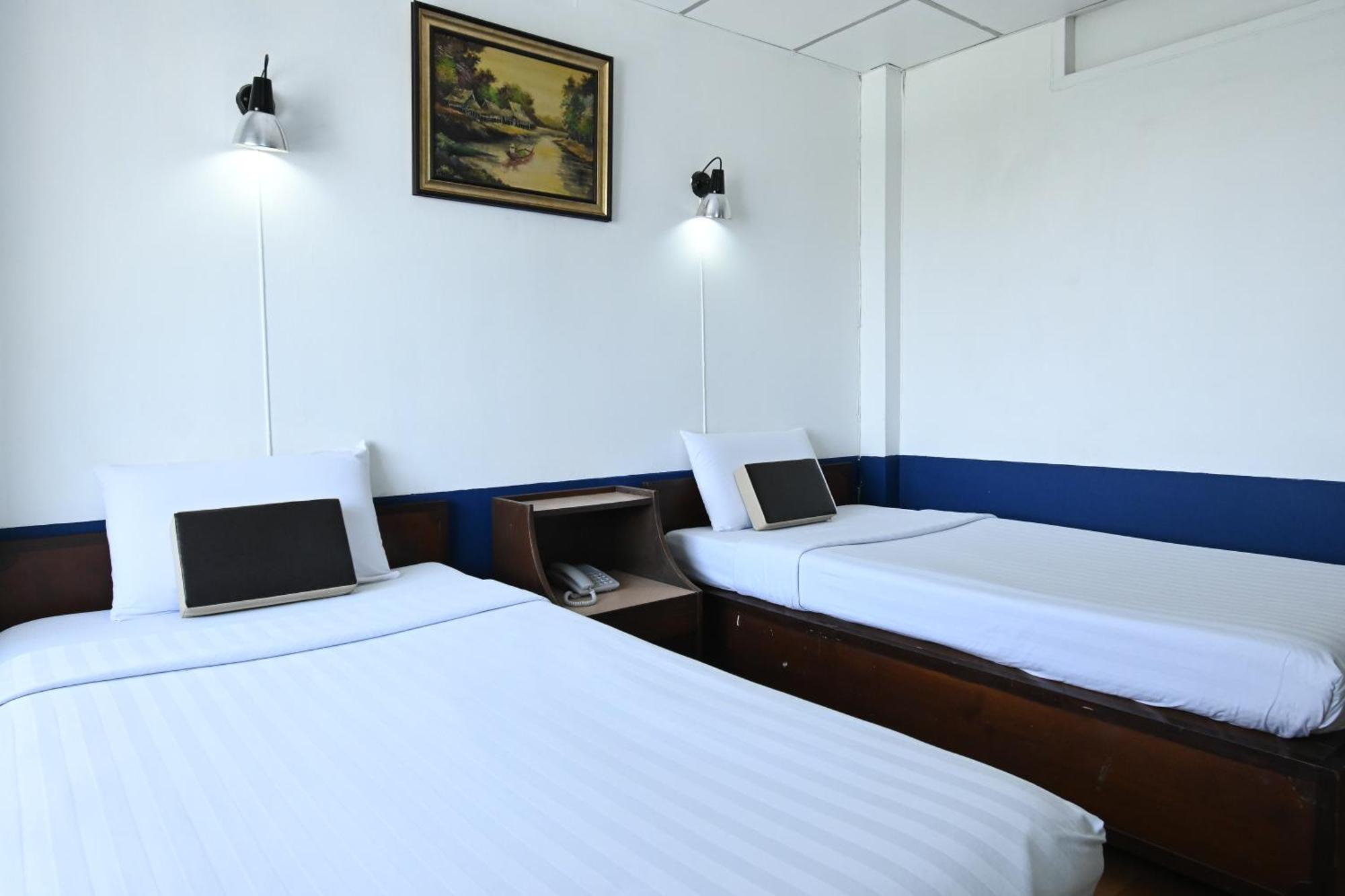 The Krungkasem Srikrung Hotel Bangkok Room photo