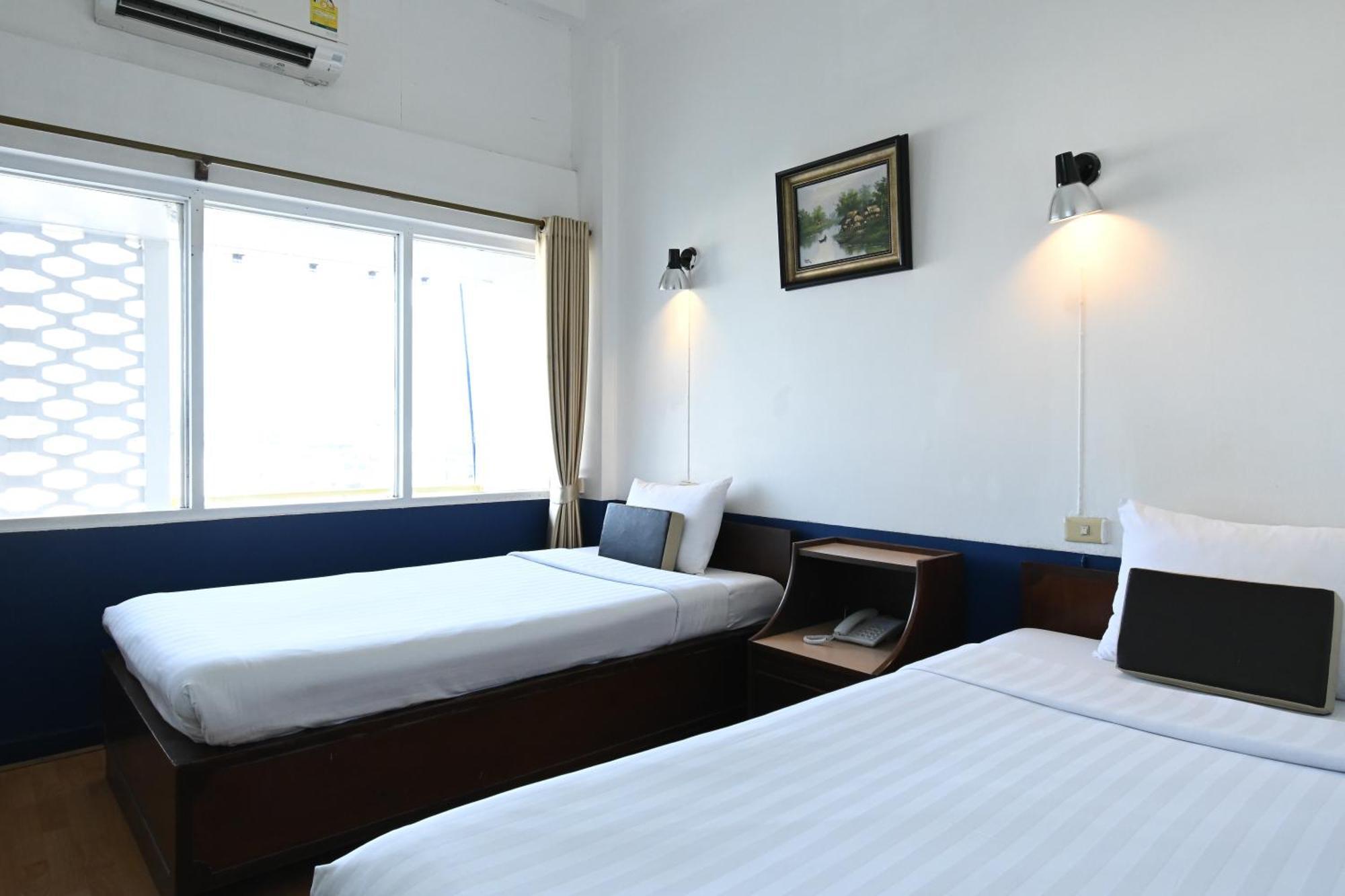 The Krungkasem Srikrung Hotel Bangkok Room photo